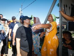 Tangani Banjir Rob Sayung Demak, Gubernur Jawa Tengah Lakukan Normalisasi Sungai untuk Rencana Jangka Pendek Dan Berikan Bantuan Bagi Warga Terdampak.