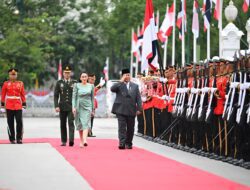 Momen Prabowo Disambut Hangat PM Thailand di Bangkok dengan Jajar Kehormatan