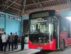 Agustina Wilujeng Ajukan Persetujuan Pembiayaan Bus Listrik Satu Koridor Tahun 2026 Kepada Anggota DPRD
