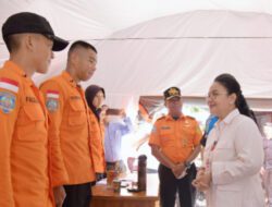 Tinjau Posko Pengamanan Natal dan Tahun Baru, Agustina Wilujeng Pastikan Kesiapan Layanan Berjalan Dengan Baik
