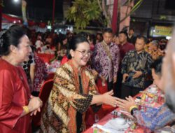 Pasar Imlek Semawis Resmi Dibuka, Agustina Wilujeng Sebut Kedamaian Warga Jadi Kunci Kesejahteraan Semarang