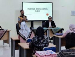 Dorong Budaya Riset, Pascasarjana Universitas Semarang Latih Dosen dan Mahasiswa Tulis Artikel Standar Global
