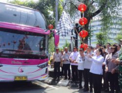 Agustina Lepas 7 Bus Penjemput Pemudik Semarang di Jakarta