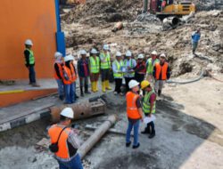 Tim PkM USM Berikan Pendampingan Teknis di Pembangunan Gudang Bulog Demak