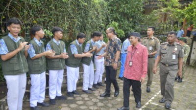 Lewat Satpol PP Goes to School, Pemerintah Kota Semarang Hadir Ciptakan Generasi Sehat dan Berkarakter