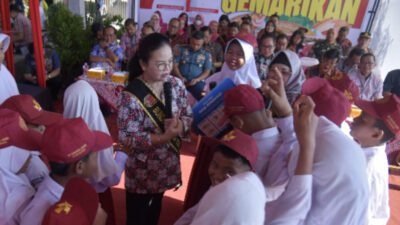 Ribuan Kursi Sekolah Swasta Gratis Disiapkan untuk Siswa Kurang Mampu di Semarang