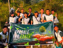 Tak Sekadar Perayaan, Hotel Mahima Semarang Hadirkan Aksi Sosial dan Penghijauan di HUT ke-6