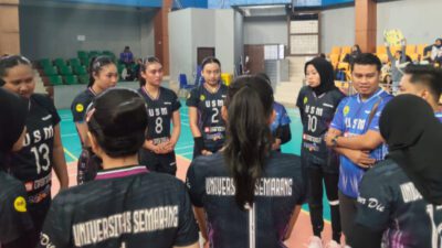 Tim Voli Putra dan Putri USM Kompak Menang di Laga Perdana Invitasi Mahasiswa Nasional