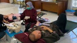 KKN PPM USM Korcam Kendal Ajak Warga Peduli Kesehatan Lewat Donor Darah