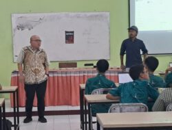 Dorong Literasi Digital, Tim PkM USM Latih Siswa SMAN 4 Semarang Pemrograman IoT