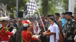 Pawai Ta’aruf MTQ Nasional XXXI, Semarang Tunjukkan Wajah Keramahan Indonesia
