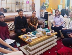USM LCC dan Disbudpar Kota Semarang Perkuat Kolaborasi Tingkatkan Kemampuan Bahasa Inggris Pelajar