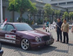 Deretan Mercedes-Benz Penuhi Balai Kota Semarang, Jelajah Sejarah Lewat Jalur Merah Putih 2026
