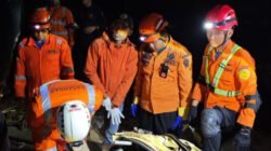 Tim SAR Gabungan Evakuasi Sopir Truk Tewas dalam Kecelakaan di Temanggung