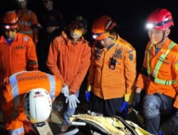 Tim SAR Gabungan Evakuasi Sopir Truk Tewas dalam Kecelakaan di Temanggung